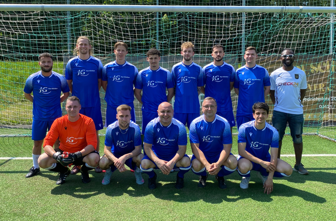 Rur-Kliniken holen den Turniersieg beim Firmenfußballturnier des FC Düren 77